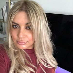 Meet your Posher, Stefanie